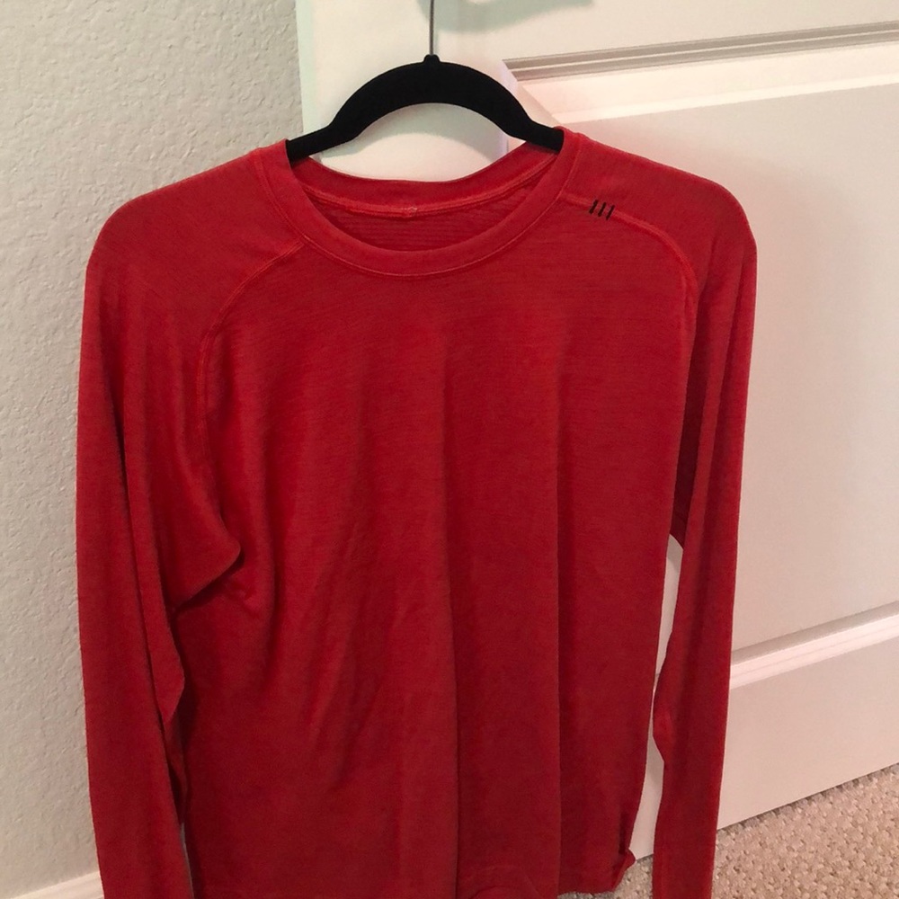 Lululemon men’s long sleeve performance shirt